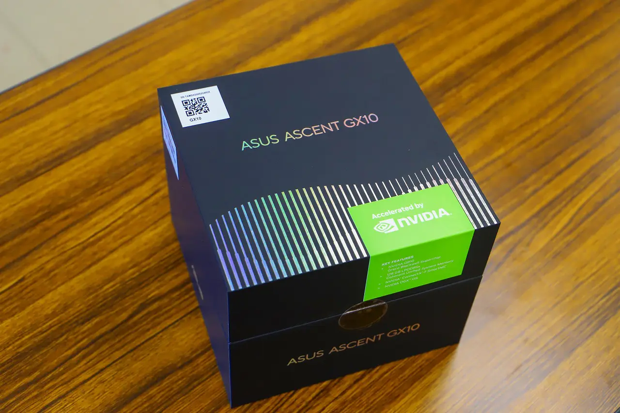 全国初】AI専用スーパーコンピュータ導入！ | 惺山高等学校｜学校法人